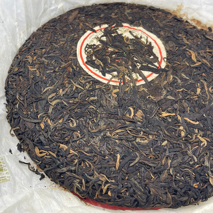 2006 China Tea Gold 8781 Raw Pu-erh Tea Cake, 380g, from Yunnan