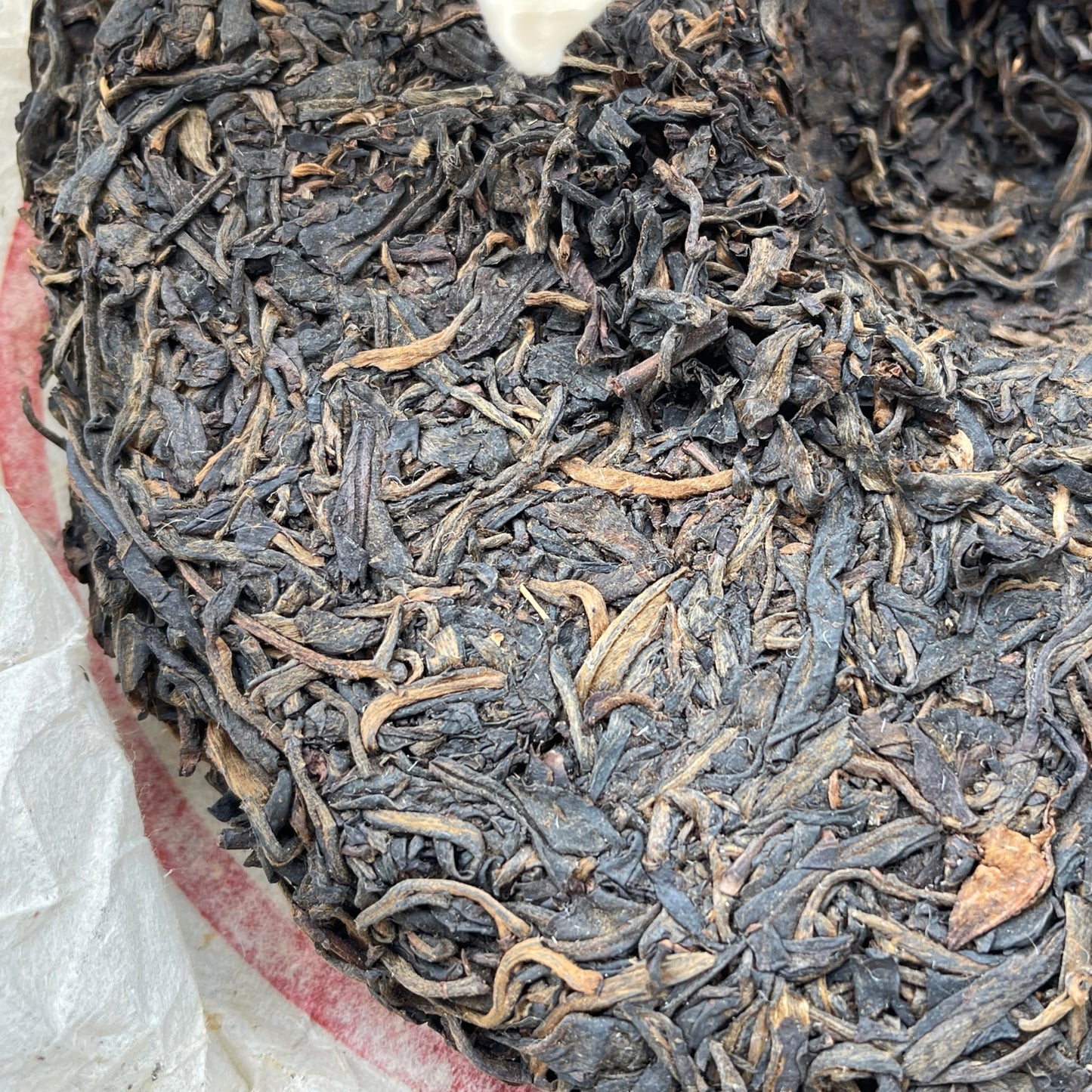 Custom Tea High Mountain Wild Arbor Large-Leaf Green Cake 1990s Raw Pu-Erh Tea 357g