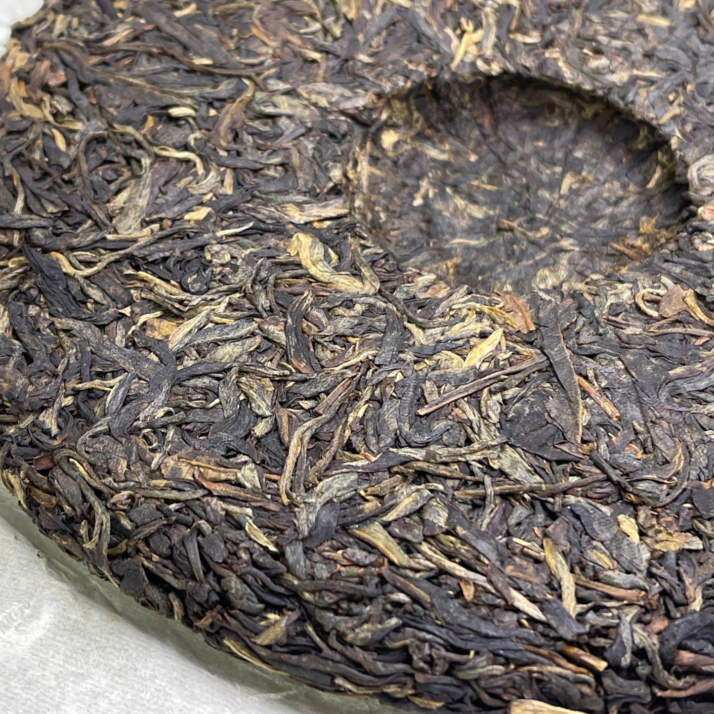 Hanlin Tea “Zang” Xiao Du Mu Raw Pu-erh Tea Cake, 357g
