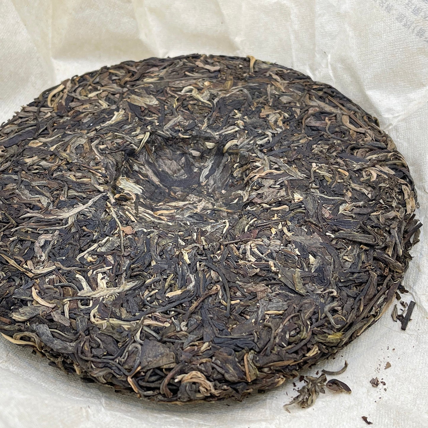 Sheng Jia Yuan Molie 2012 Raw Pu-Erh Tea Cake 357g
