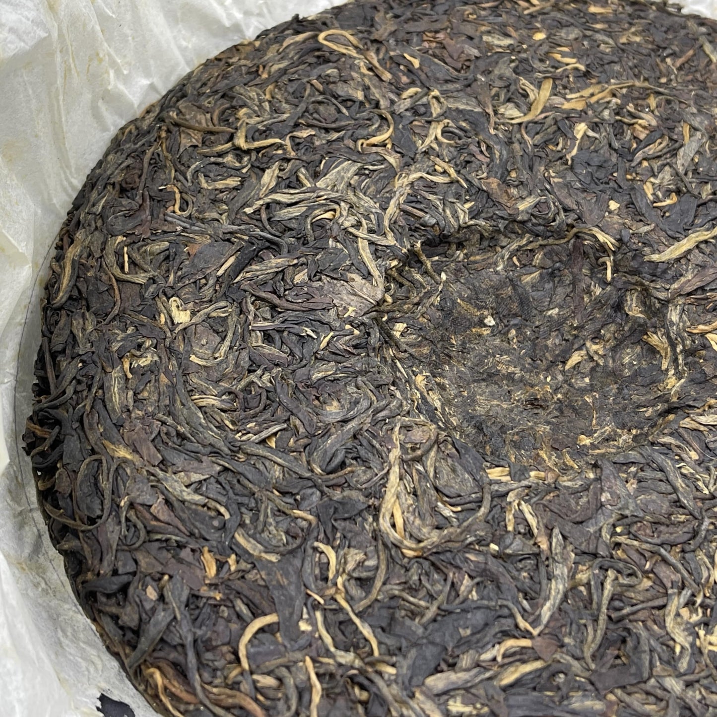 Keh Xing Bingdao Raw Pu-erh Tea Cake 2010, 357g