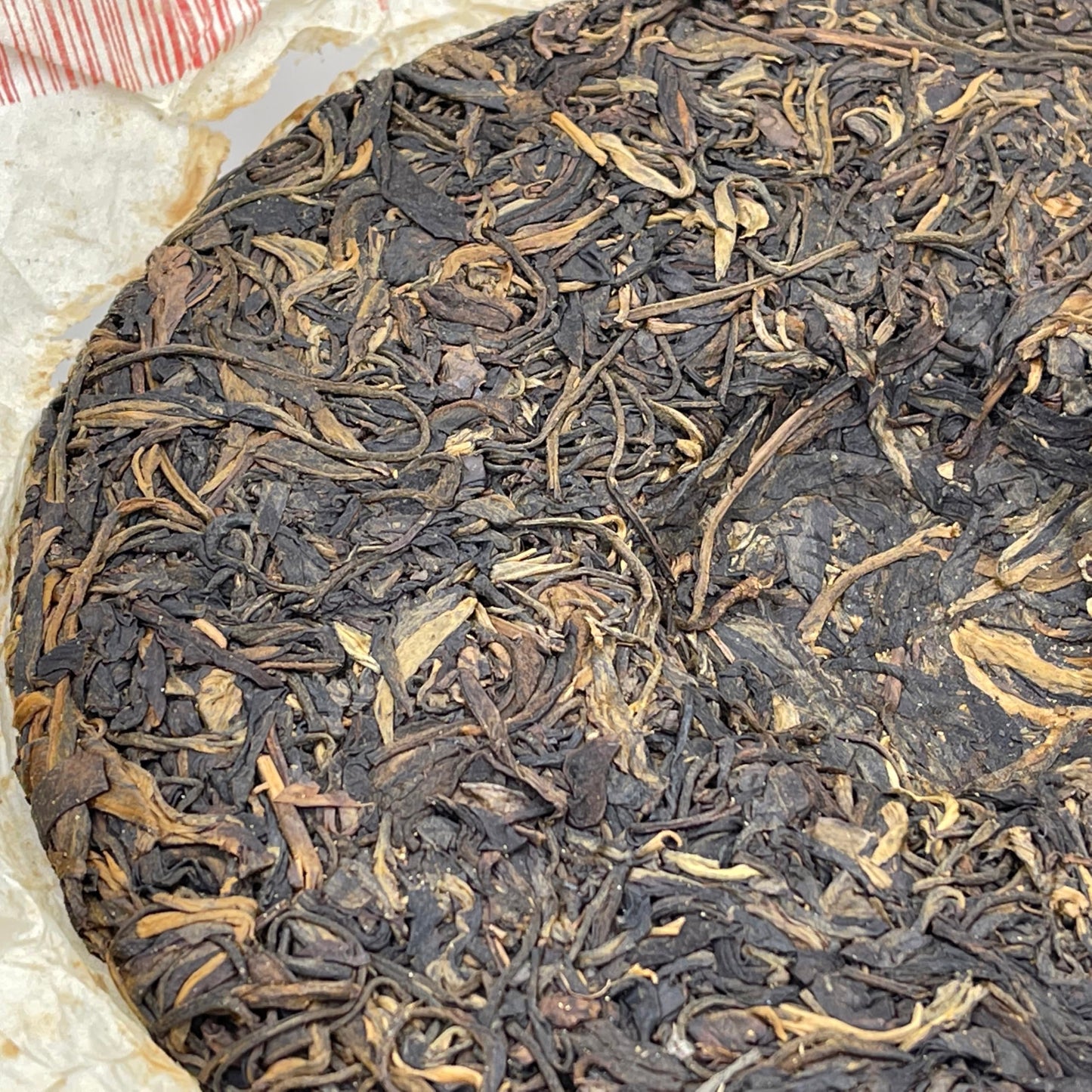 Xishuangbanna Yiwu Zhengshan Wild Green Cake Raw Pu-Erh Tea 2006 – 380g
