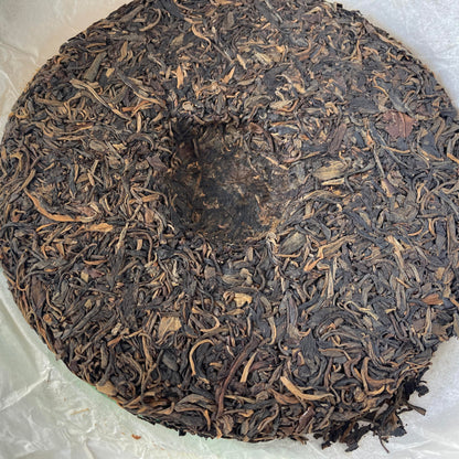 Menghai Light 2008 Raw Pu-Erh Tea Cake – 357g Aged Sheng Puerh