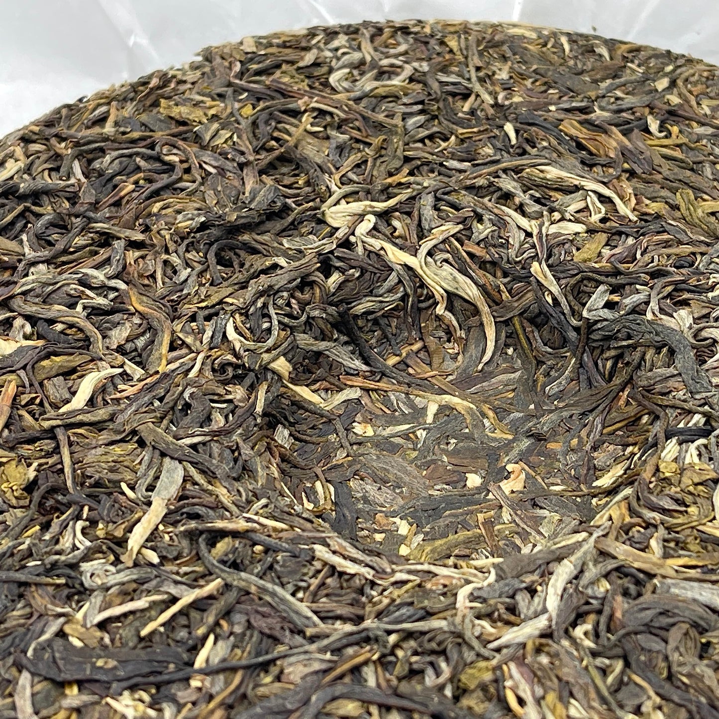 2021 Gujun Bingdao Big Tree Raw Pu-erh Tea Cake, 357g, from Yunnan