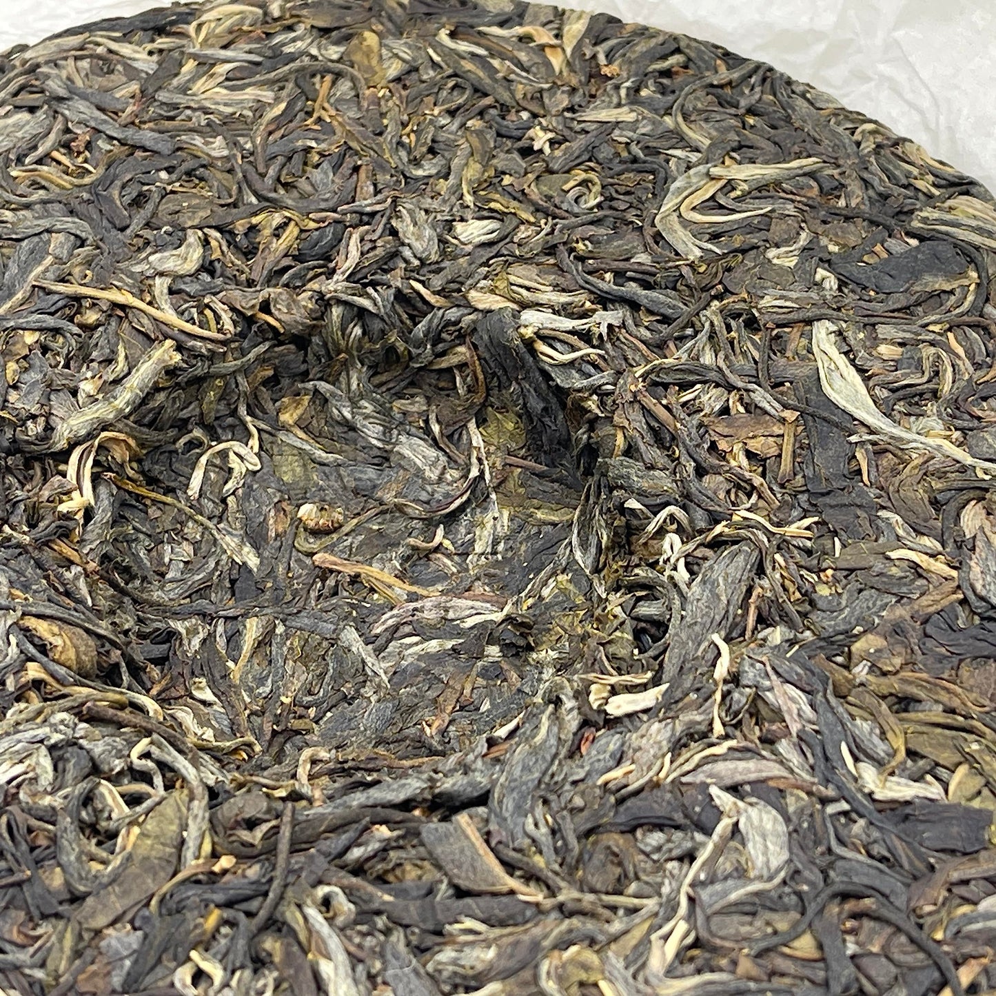Private Custom Wengong Ancient Tree Raw Pu-Erh Tea 2022 – 357g