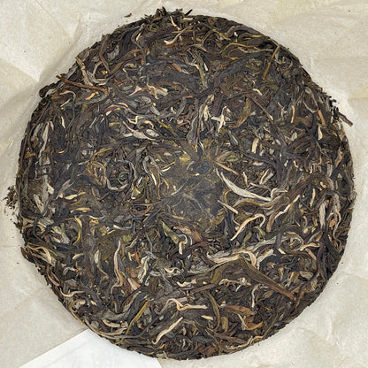Sheng Jia Yuan Yishanmo 2021 Raw Pu-Erh Tea Cake 357g